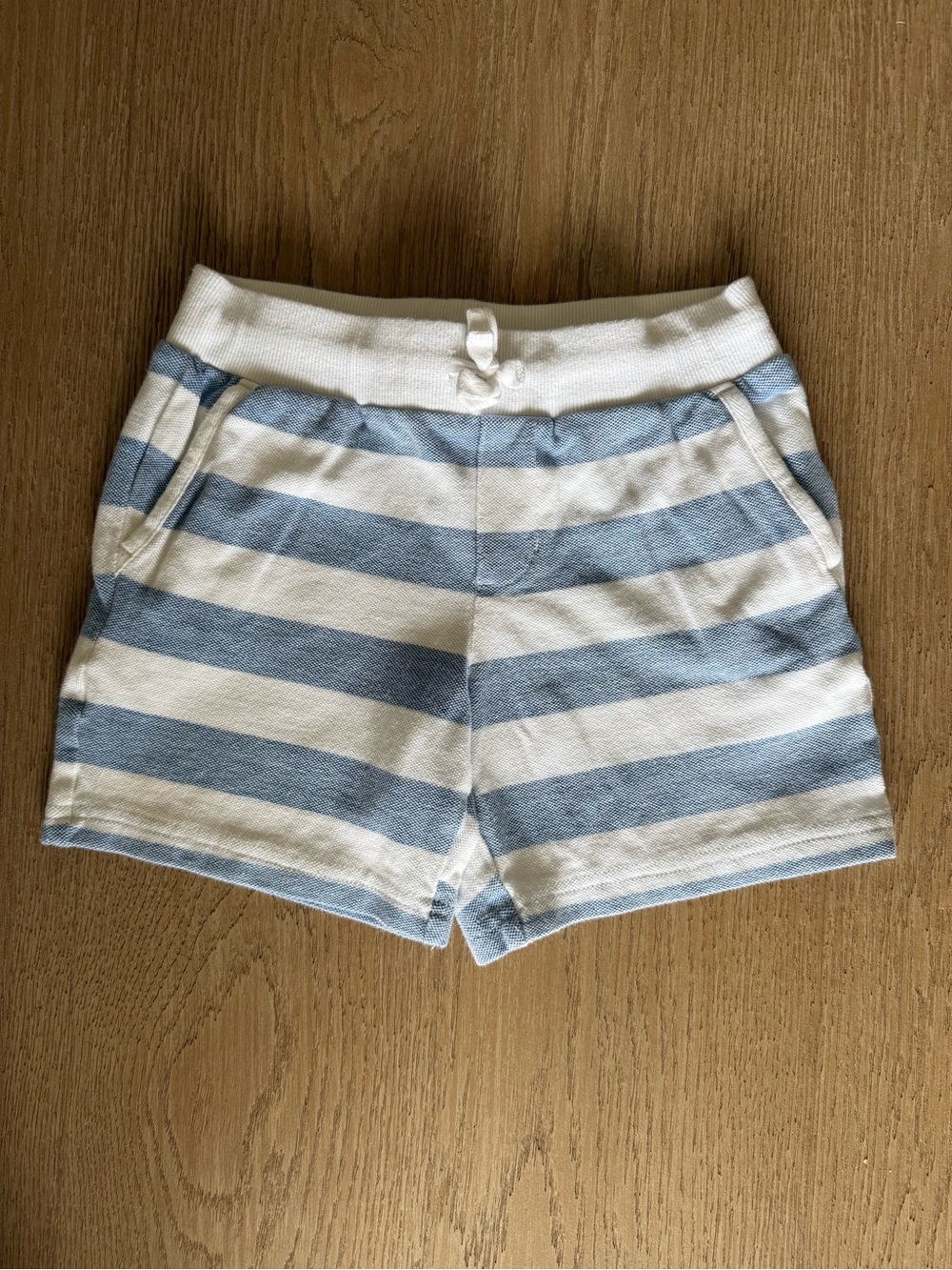 Janie and Jack Boys Blue and White Striped Knit Shorts Sz 5